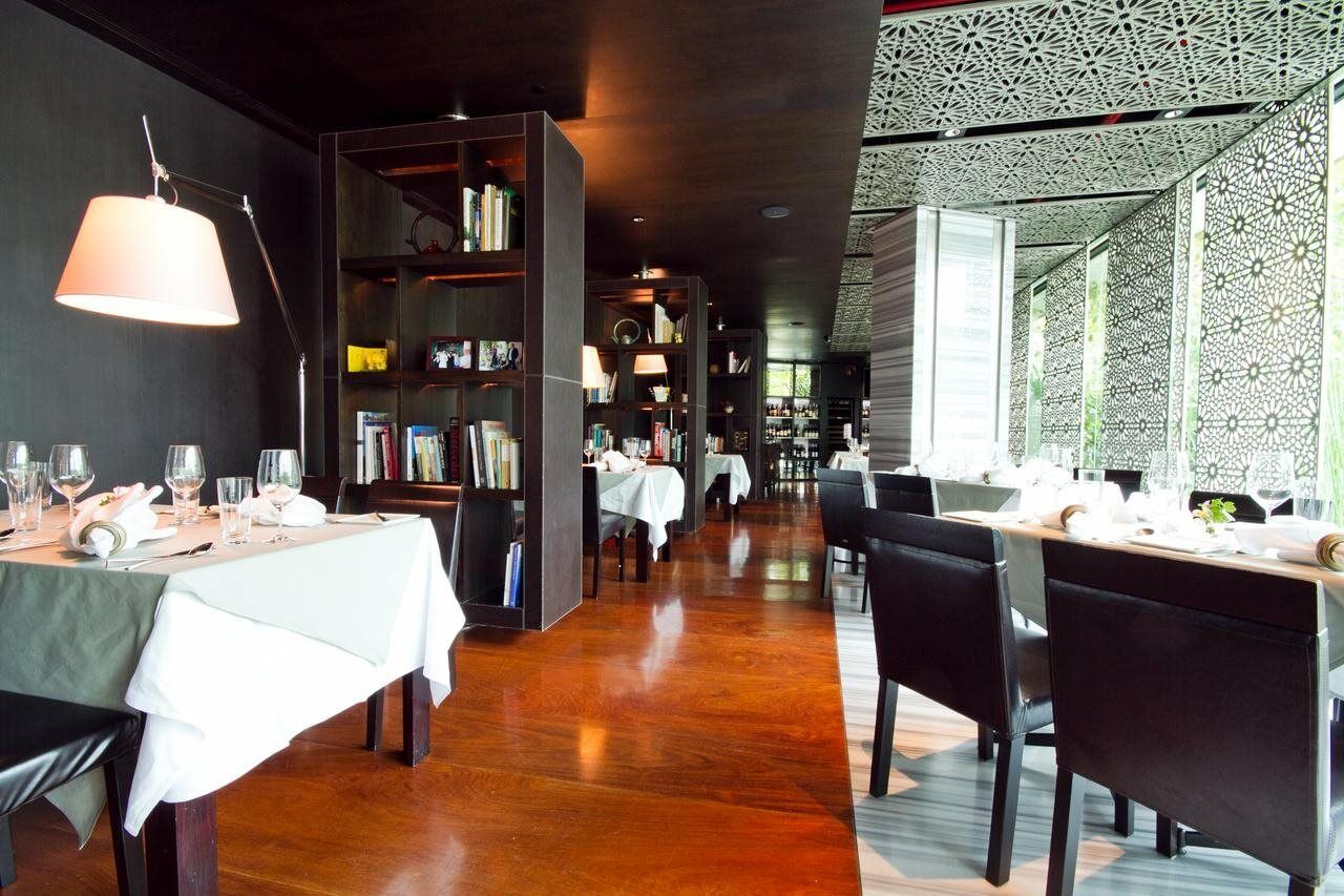 Maduzi Hotel, Bangkok Restaurant photo